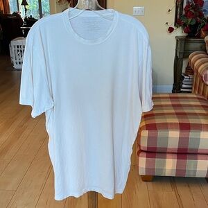 Banana Republic white Crew Neck Tee size XL